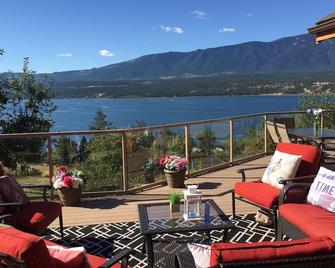 Spectacular Lake View Home, Private Hot Tub, 7 Bd, 4Bath - Windermere - Balcón