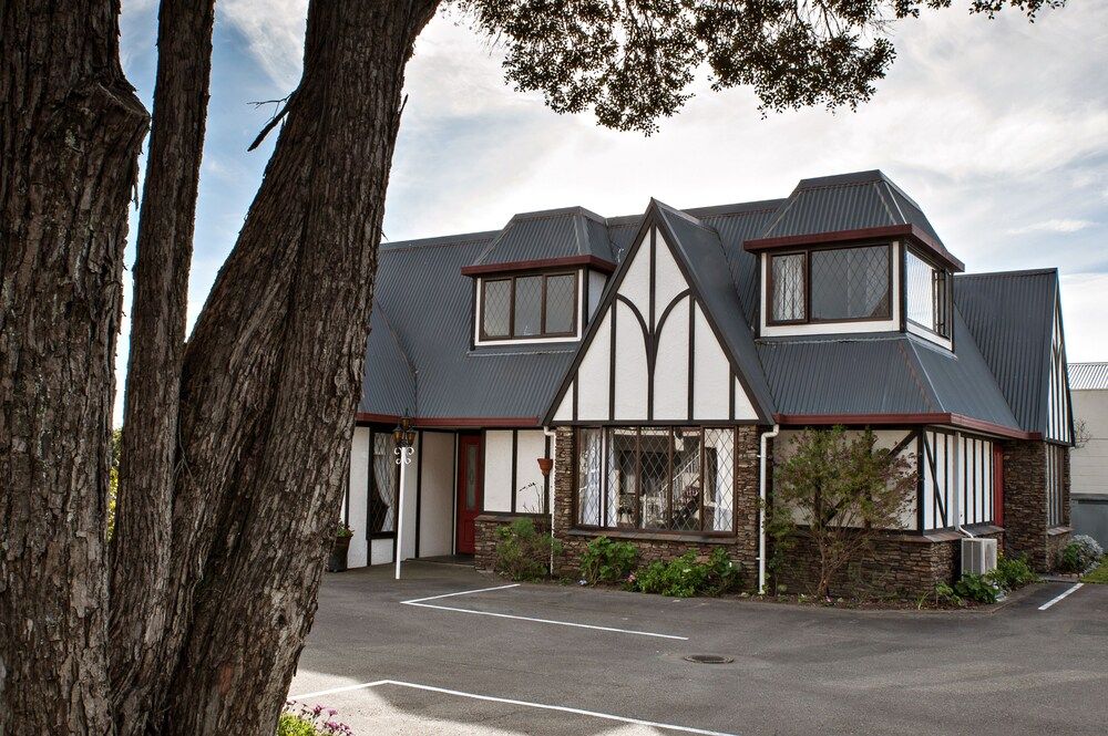 Castles Motel & Driftwood Motel - נלסון - בניין