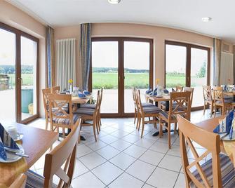 Annas Gästehaus - Hallerndorf - Ресторан