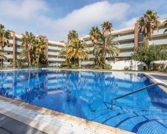 Aquaria by Interhome - Salou - Piscine