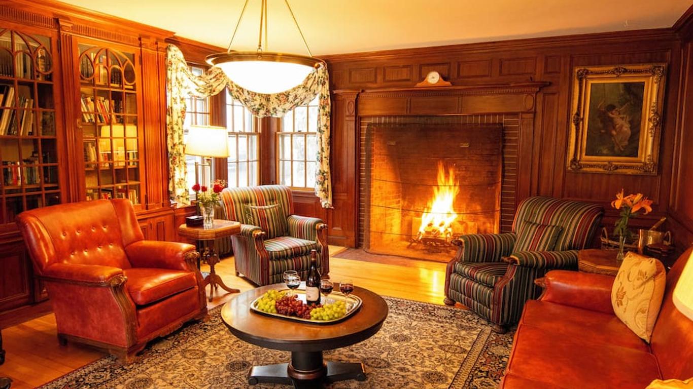 Blackberry River Inn