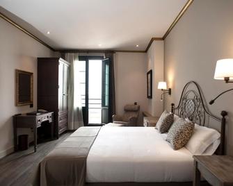 Hotel Diana - Tossa de Mar - Yatak Odası