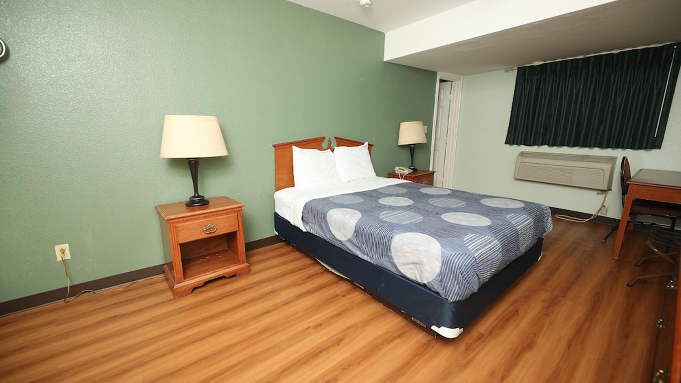 Texas Inn Waxahachie