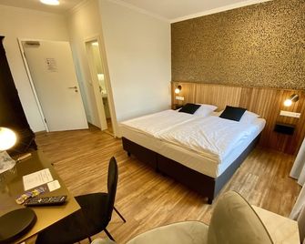 Hotel Deutsches Haus - Kitzingen - Habitación