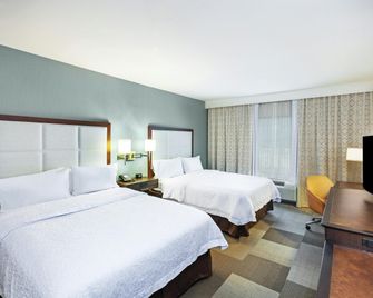 Hampton Inn & Suites Houston North Iah - Houston - Schlafzimmer