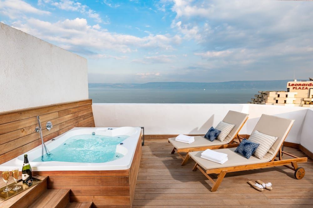 לאונרדו קלאב טבריה - הכל כלול