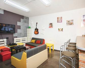 Hostel Etazh - Svetlogorsk - Lounge
