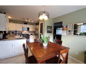 Southwest Special Near Smart Financial Centre - Mission Bend - Cocina