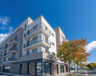 Quality Aparthotel Parc Marne la Vallée - Bailly-Romainvilliers - Building
