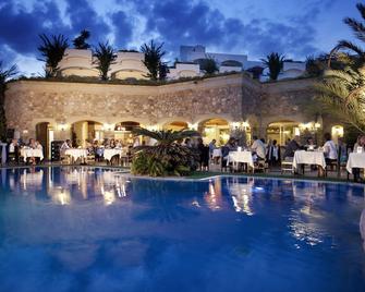 Royal Asarlik Beach Hotel - בודרום - בריכה