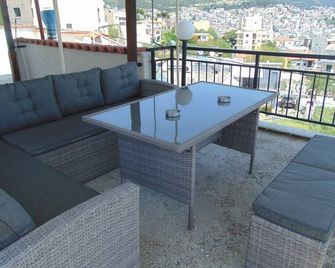 VIew House- amazing view - Kavála - Balcony