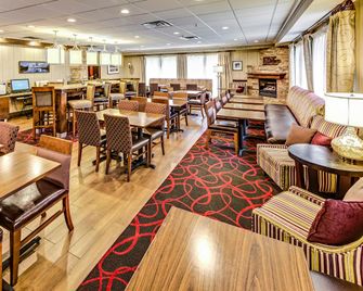 Hampton Inn Columbus-I-70 E/Hamilton Rd - קולומבוס - מסעדה