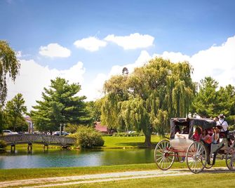 Essenhaus Inn & Conf. Center - Middlebury
