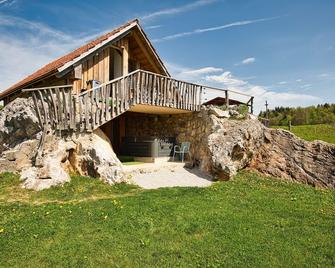 Cowboy's Land - Ivancna Gorica - Edificio
