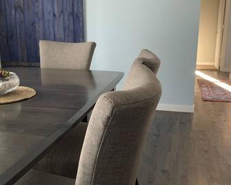 Family home and office with large backyard in the city - Eau Claire