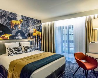 Hôtel de Bourbon - Mercure Bourges - Bourges - Bedroom