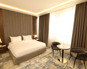 Venice Hotel Complex - ירבאן - חדר שינה