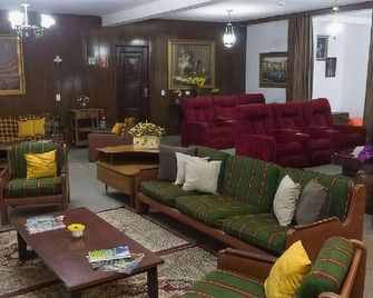 Hotel Ascona - Campos do Jordão - Oleskelutila