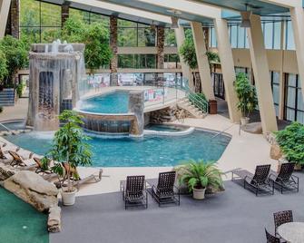 Glenstone Lodge - Gatlinburg - Pool