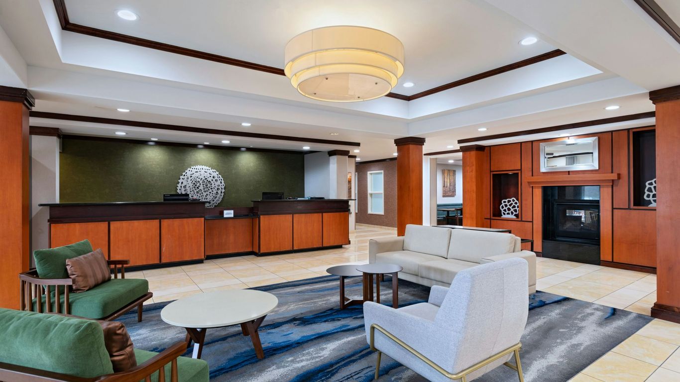 Fairfield by Marriott Inn & Suites Tulsa South Medical District