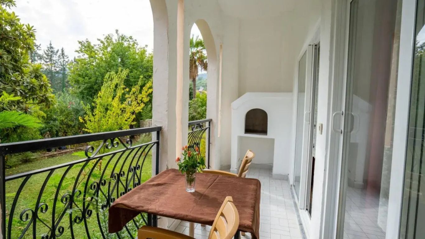 Grand Villa Sol Apart