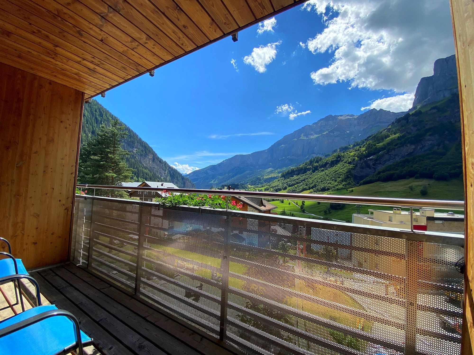 Le Bristol Leukerbad - Leukerbad - Balcón