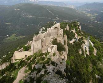 Hôtel Restaurant Mas Le Châtelet - Saint-Paul-de-Fenouillet