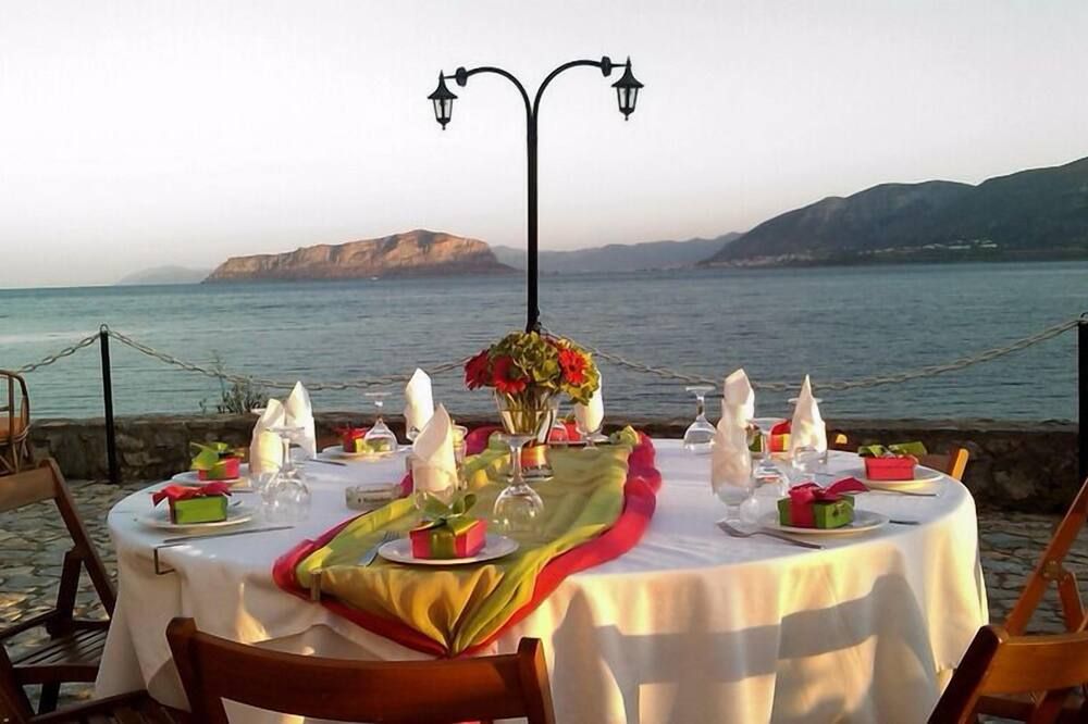 Annema Hotel and Restaurant - Monemvasia