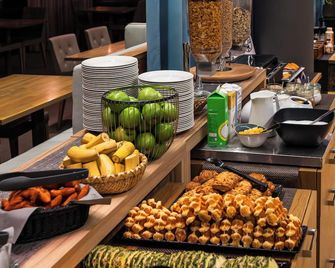 Hotel Vík í Mýrdal - Vik - Buffet