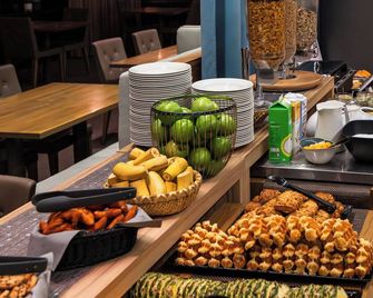 Hotel Vík í Mýrdal - Vik - Buffet