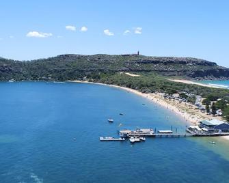 Barrenjoey at Iluka Resort Apartments - Palm Beach - Beach