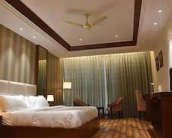 Hotel Pearl Marc - Kurukshetra - Bedroom