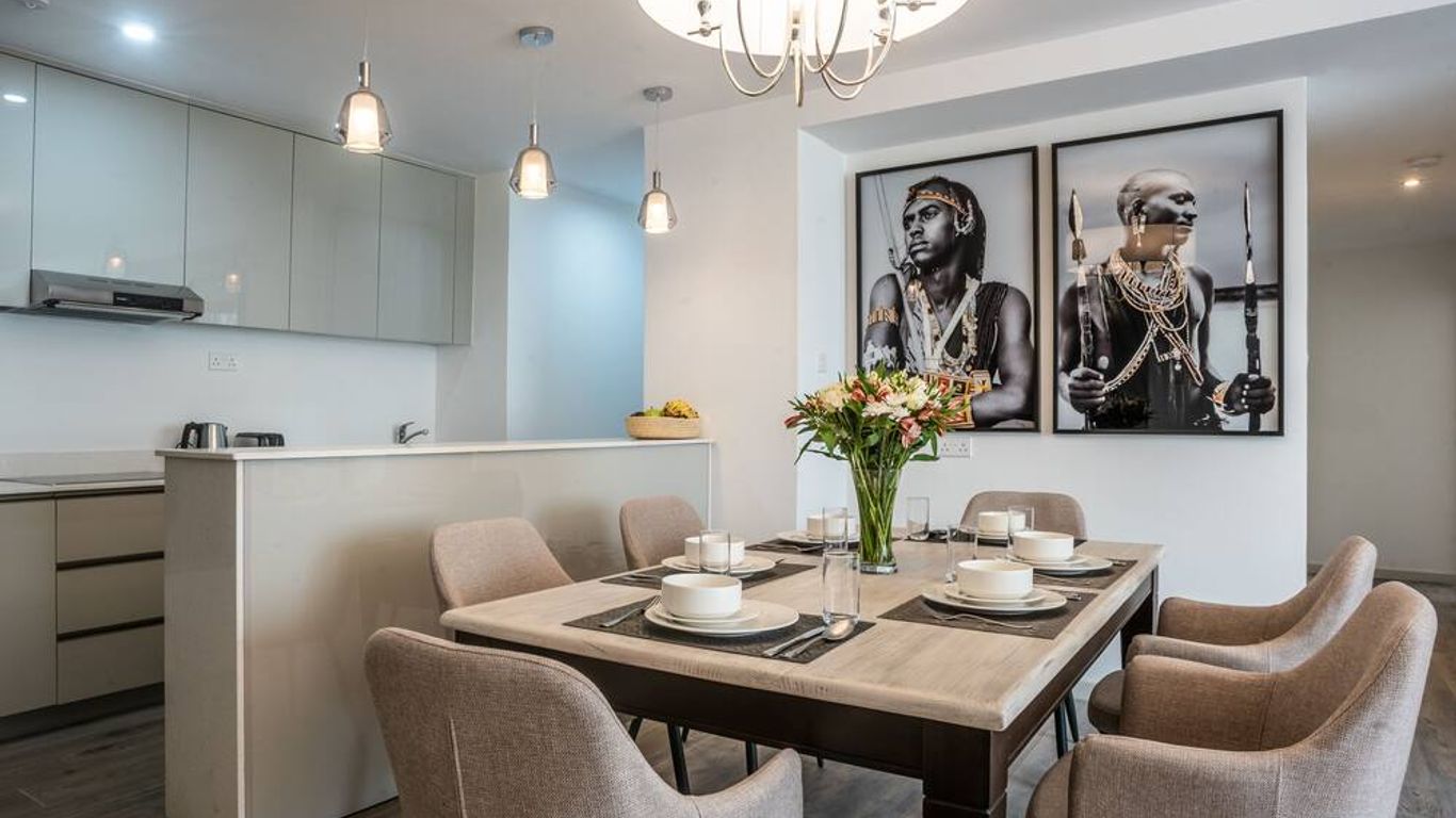 Yaya Hotel & Apartments