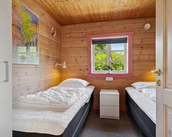 Cozy home in Herning with kitchen - Herning - Soverom