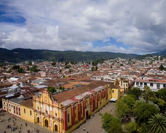 Hotel Plaza Magnolias - San Cristóbal de las Casas - Pemandangan luar