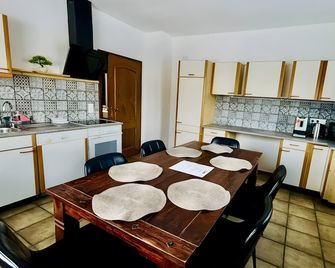 Ferienwohnungen in Lohr - Lohr am Main - Kitchen