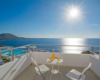 Kaladi Rock Ammos - Avlémonas - Balkon