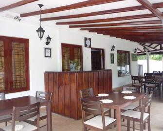 Sadika Beach House - Tangalla - Restaurace
