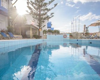 Belvedere Village - Agia Pelagia - Bể bơi