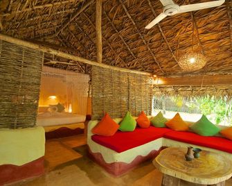 Bar Reef Resort - Kalpitiya