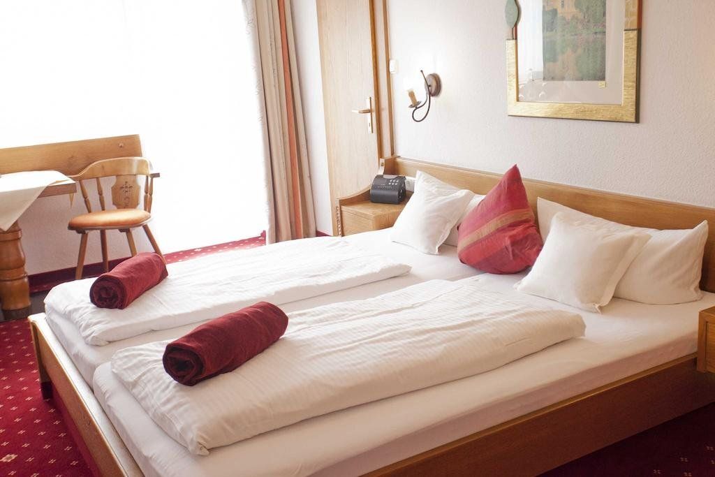 Gästehaus Birkenhof - اوبرستدورف - غرفة نوم