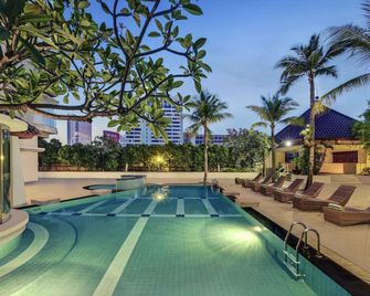 Mercure Jakarta Kota - Jakarta - Uima-allas