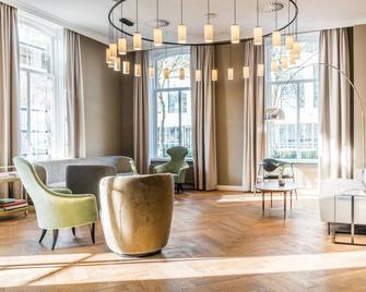 Pillows Grand Boutique Hotel Ter Borch Zwolle - Zwolle - Lounge