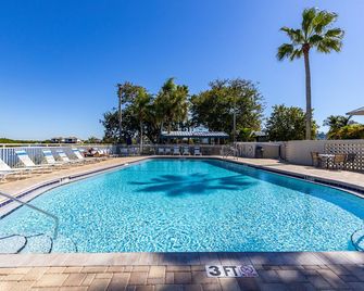 Come stay where the dolphins play! Unit 216 - Ruskin - Bazén