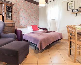 Fachwerk-Treppenspeicher, Ruhe auf dem Land, Haustiere willkommen, Leihfahrräder, 24-7 check in - Kirchwalsede - Habitación
