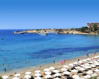 Artemis Cynthia Complex - Paphos - Plage