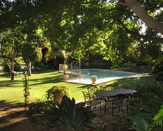 Happy Lands Farmstay - Addo - Svømmebasseng