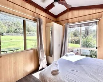 The Grampians Motel & The Views Restaurant - Halls Gap - Schlafzimmer
