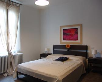 Le Ciel D'Orphee - Pisa - Bedroom