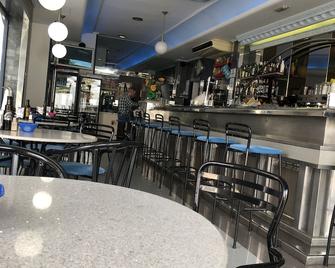 Pensión Juan Pedro - Roquetas de Mar - Bar